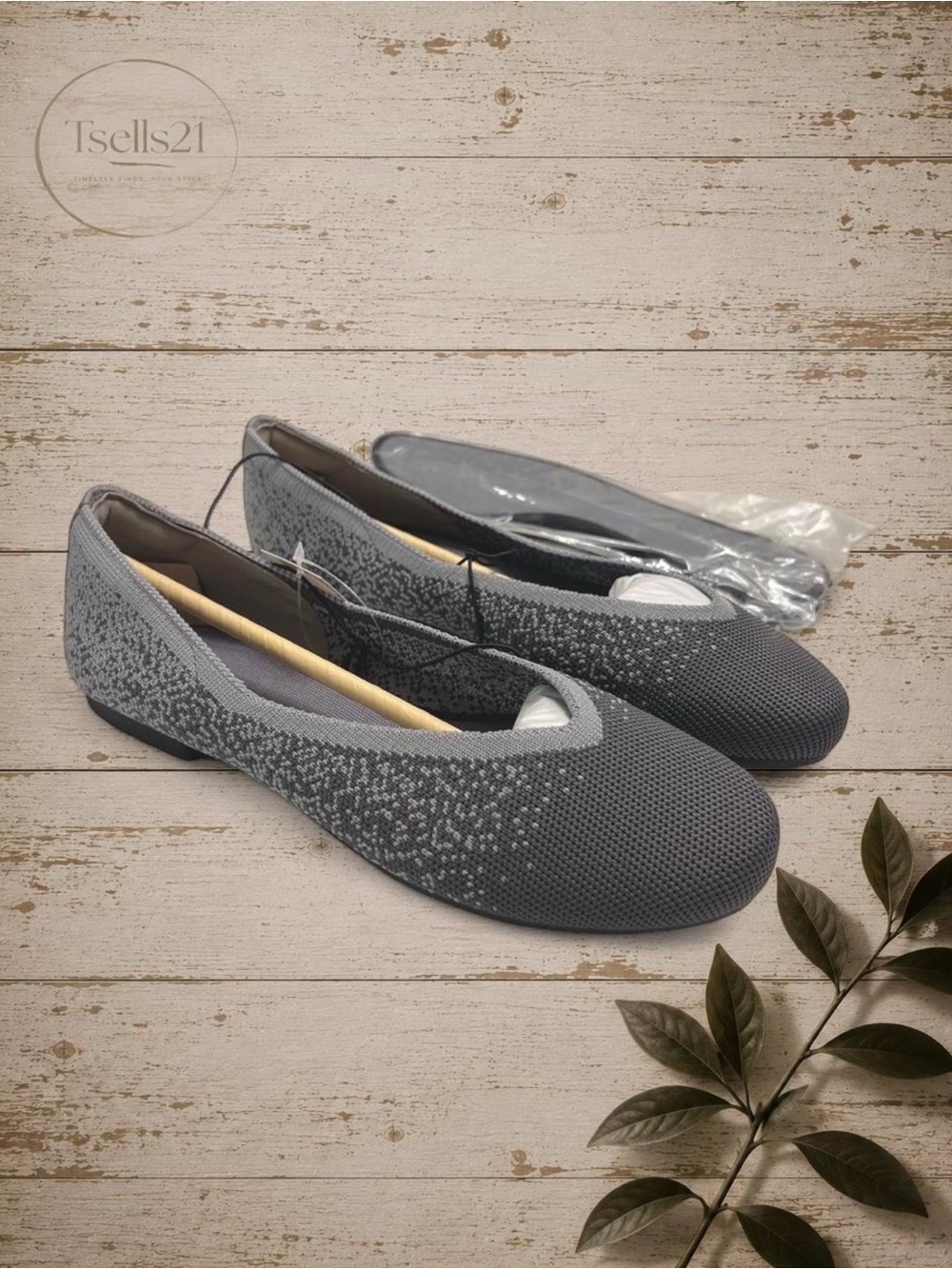 Mysoft Women's Gray Mesh Knit Ballet Flats